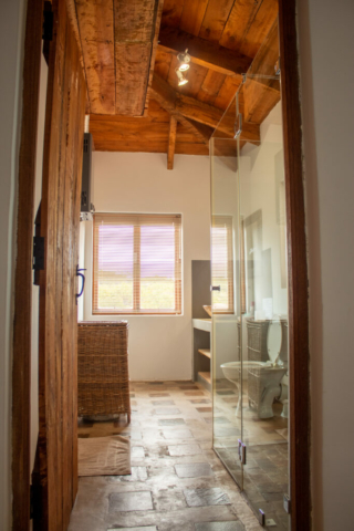 bathroom 2, felicita farm for sale, stanford